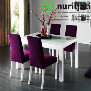 Meja Makan Isaura Duco Putih Minimallis