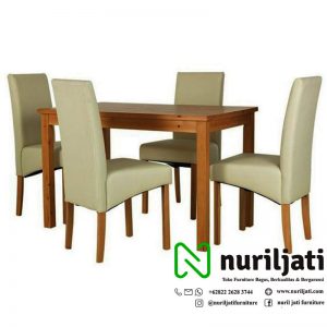 Set Meja Makan Jati Istimewa Minimallis