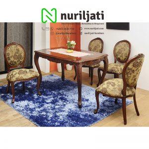 Meja Makan Set Klasikan Ukiran Jati Modern