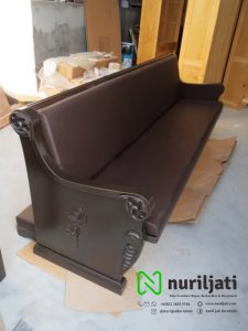 Model Bangku Gereja Jati Panjang Custom 03