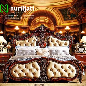 Tempat Tidur Ukir Jepara Mewah Terbaru 028
