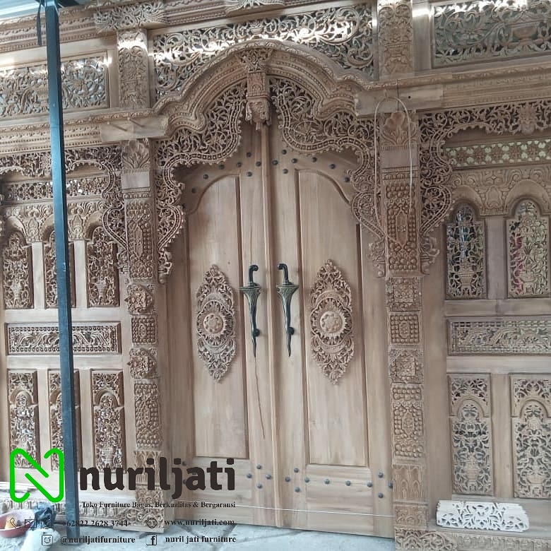 Jual Pintu Ukir Gebyok 02 Panjang Empat Meter