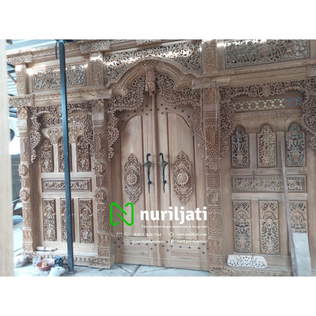 Jual Pintu Ukir Gebyok 03 Panjang Empat Meter