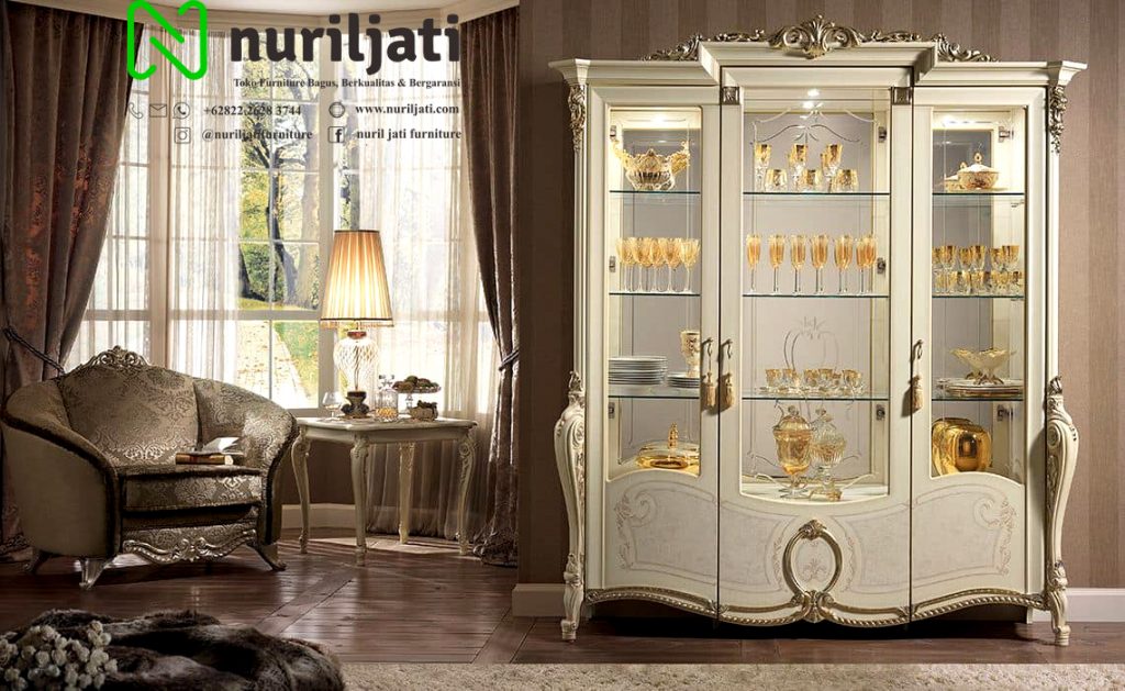 Jual Lemari Hias Ukir Model Eropa Klasik
