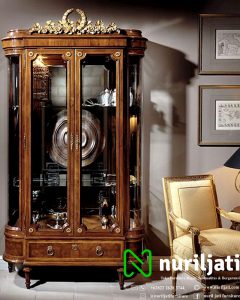 Lemari Hias Ukir Pintu Kaca Jepara