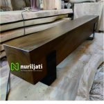Bangku Kayu Solid Tahan Rayap
