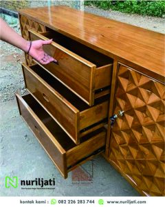 Buffet Kayu Jati Minimalis Scandavia Kaki Miring