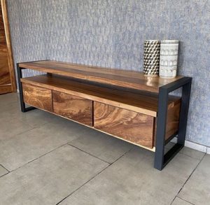 Credensa Reclaimed furniture meaning