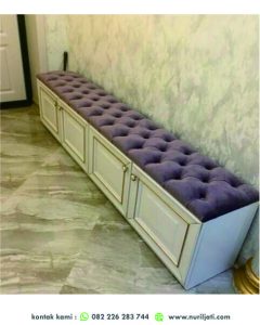 KOTAK KURSI TAMU SUDUT JAKARTA