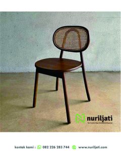 Kursi Kafe Rotan Bulat