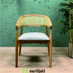 Kursi Rotan Sandaran Lengkung