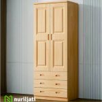 Lemari Pakaian Independen Kayu Natural