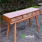 Nakas Multifungsi Ruangan Minimalis