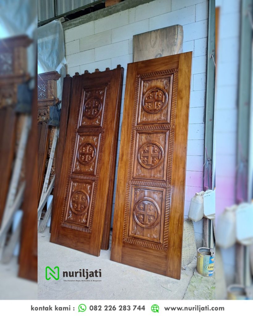 Pintu Gereja Kayu Jati Ukiran Salib