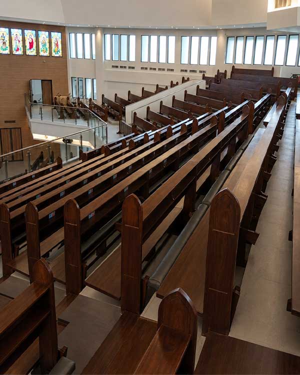 Pelanggan-Nuril-Jati-Jepara-dari-Gereja-St-Kristoforus-Grogol-Petamburan-Jakarta-Barat-2