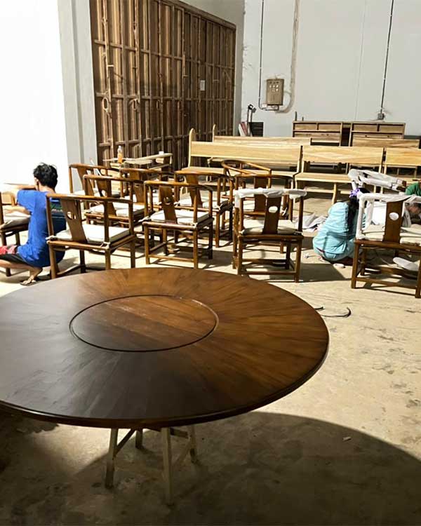 Pelanggan-Nuril-Jati-Jepara-yang-sudah-membeli-furniture-2